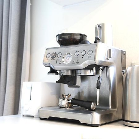 ולינגטו Skyline Haven - Entire Apartment - Free Parking, Espresso, Netflix - 15M To Cbd, Stadium, Ferry מראה חיצוני תמונה